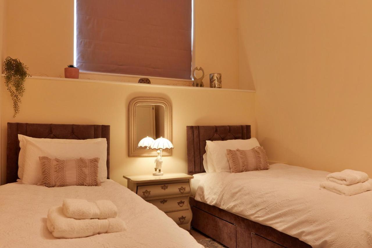 Finest Retreats - Olde Englishe Flat 10 Matlock  Buitenkant foto